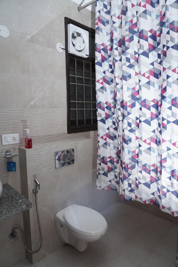 Own Stay Nuova Delhi Esterno foto
