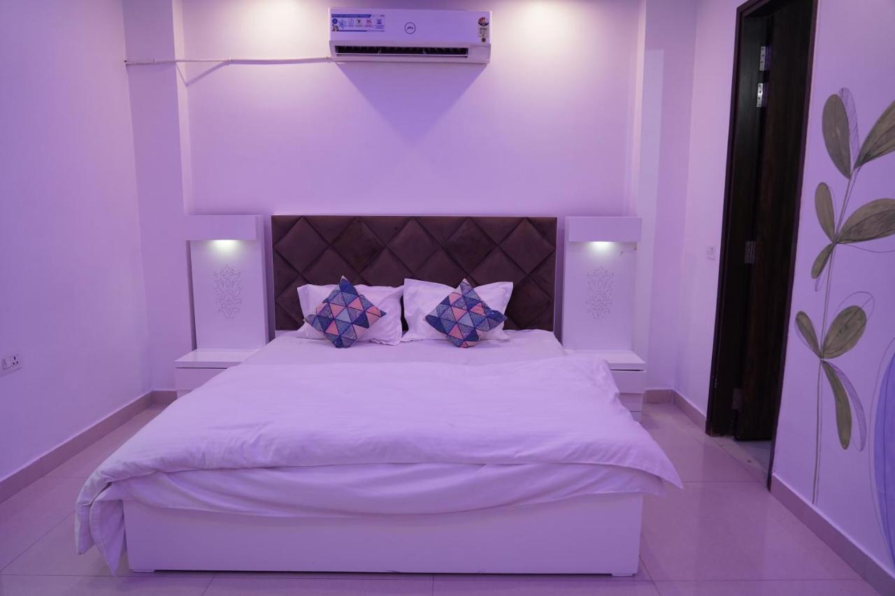 Own Stay Nuova Delhi Esterno foto