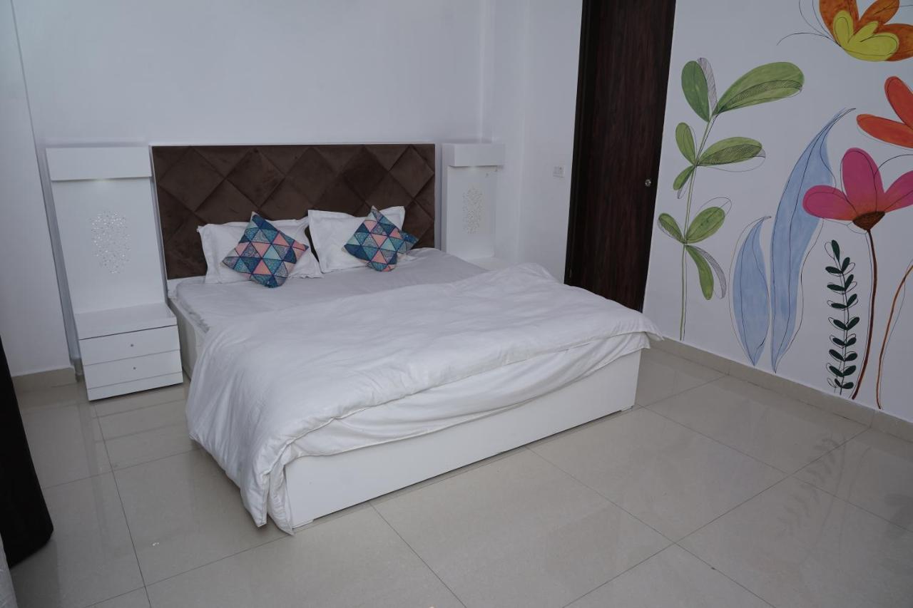 Own Stay Nuova Delhi Esterno foto
