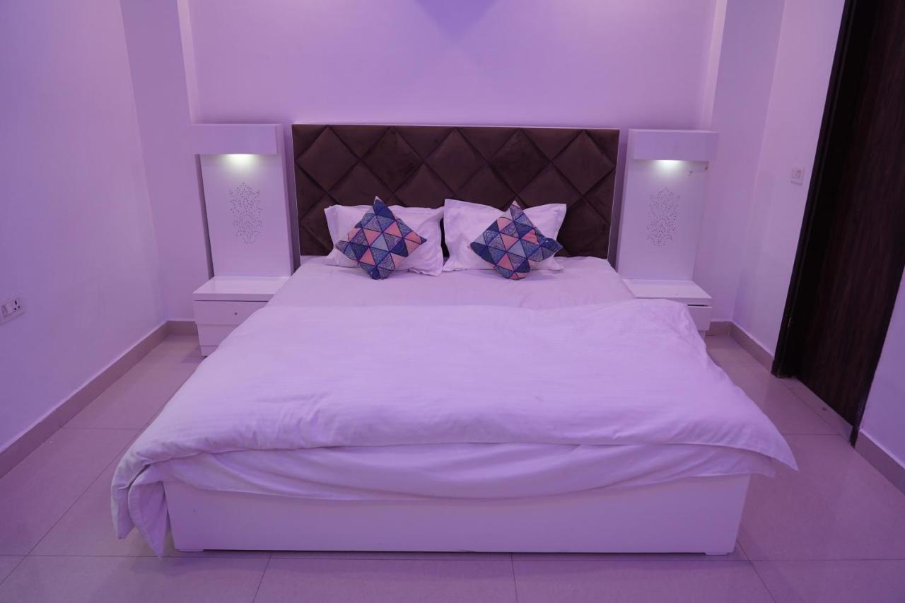Own Stay Nuova Delhi Esterno foto