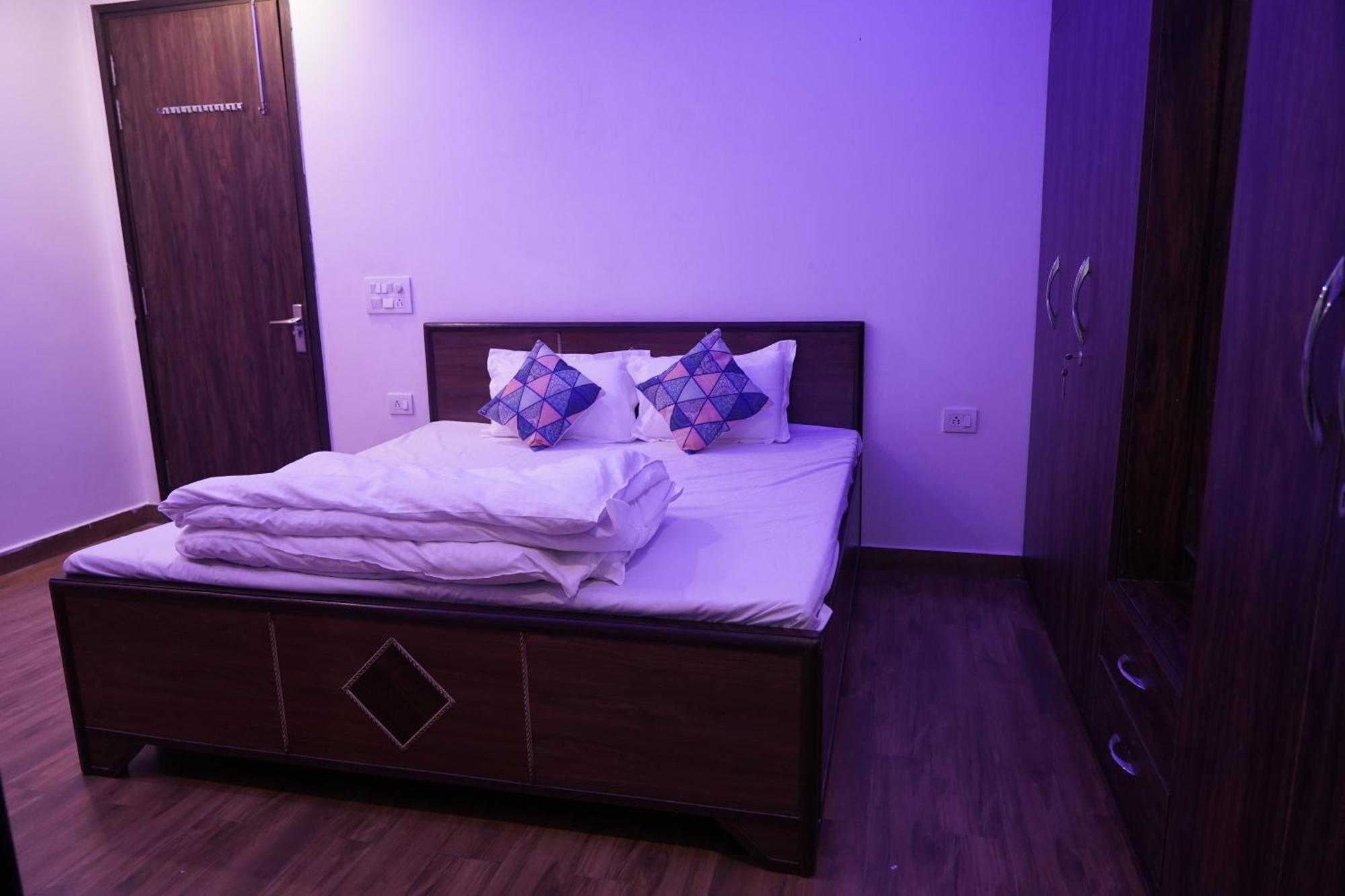 Own Stay Nuova Delhi Esterno foto