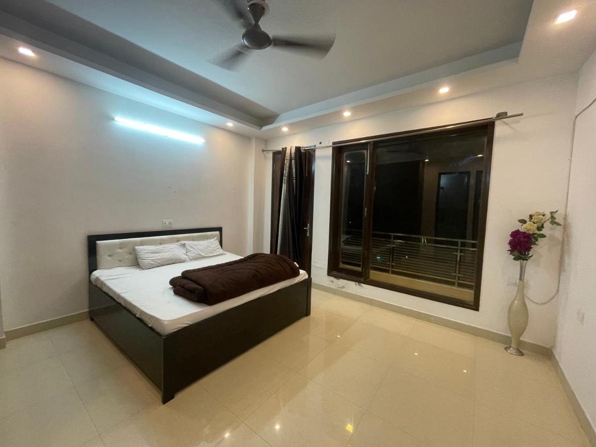 Own Stay Nuova Delhi Esterno foto